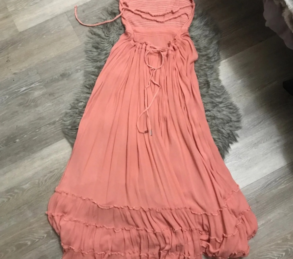Open back Ruffle Maxi - Picture 6 of 9